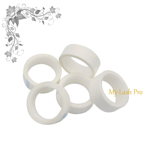 Foto di nastro adesivo bianco in carta con sfondo bianco, marchio My Lash Pro e SNC Super Nail Center